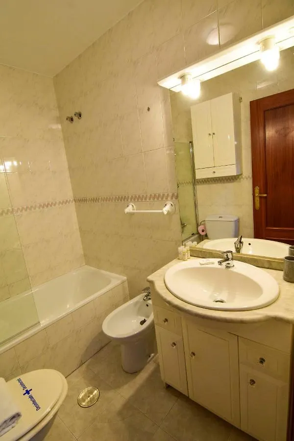 Letmalaga Economy San Telmo Apartment 0*, Malaga
